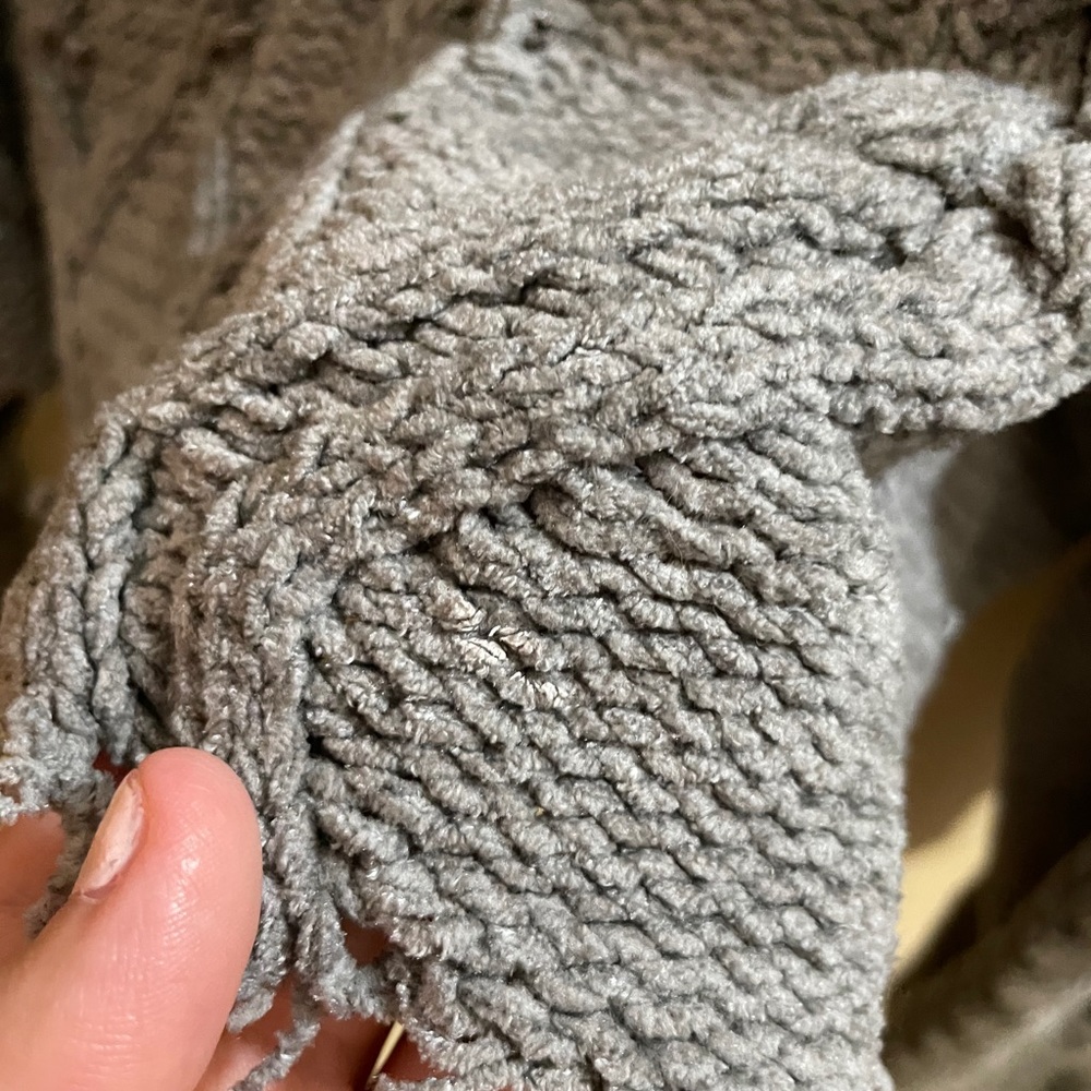 Gray Cropped Sweater - Picture 4 of 5